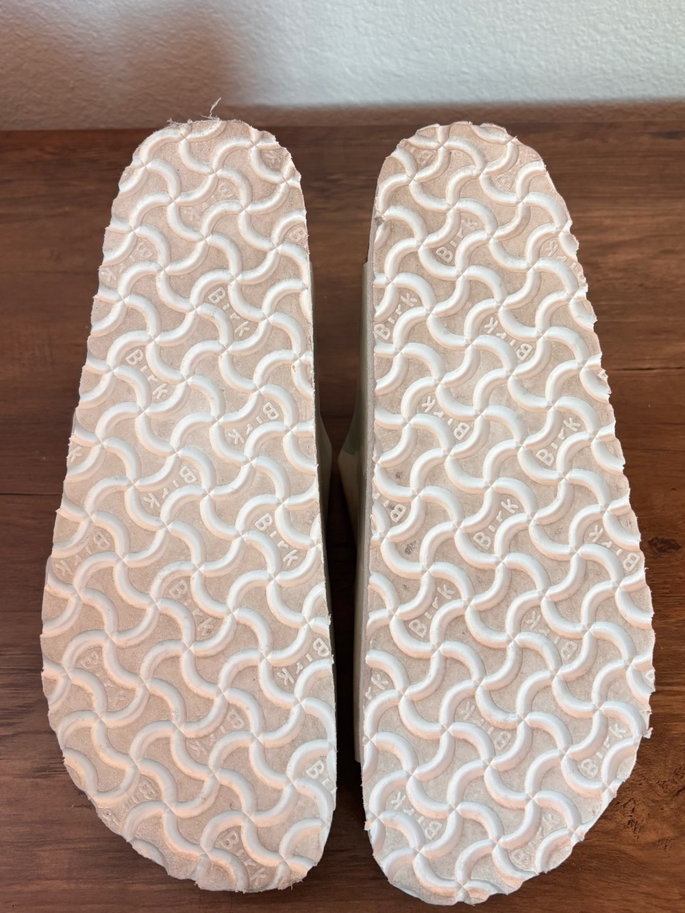 Neutral Camo Double Buckle Slide Sandals - Picture 6 of 8